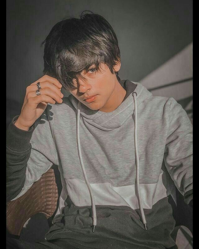 Boys dp photo