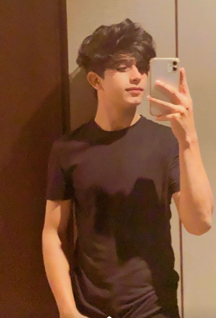 Boys dp photo