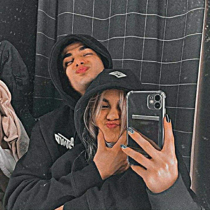 Couple DP For Instagram
