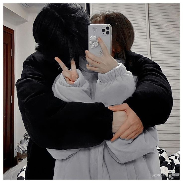 Couple DP For Instagram