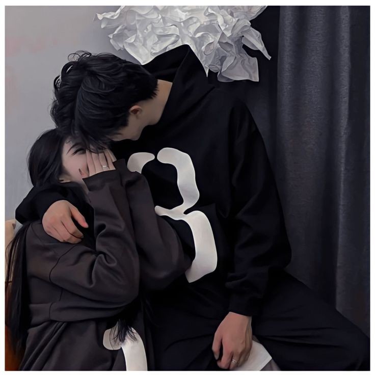 Couple DP For Instagram