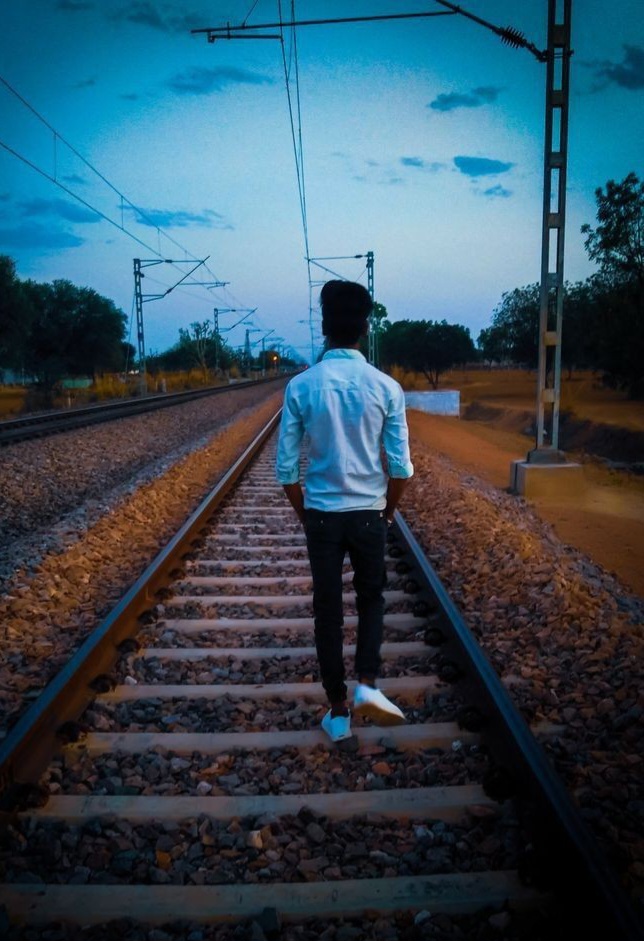 alone dp
