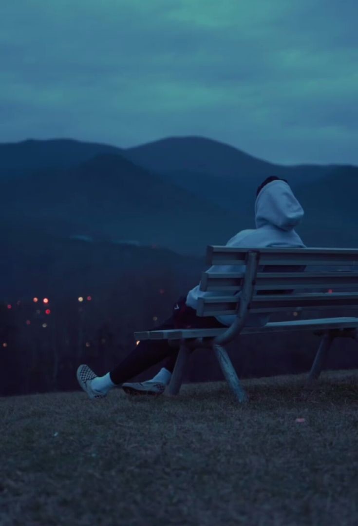 alone dp