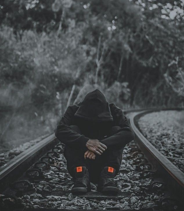 alone dp