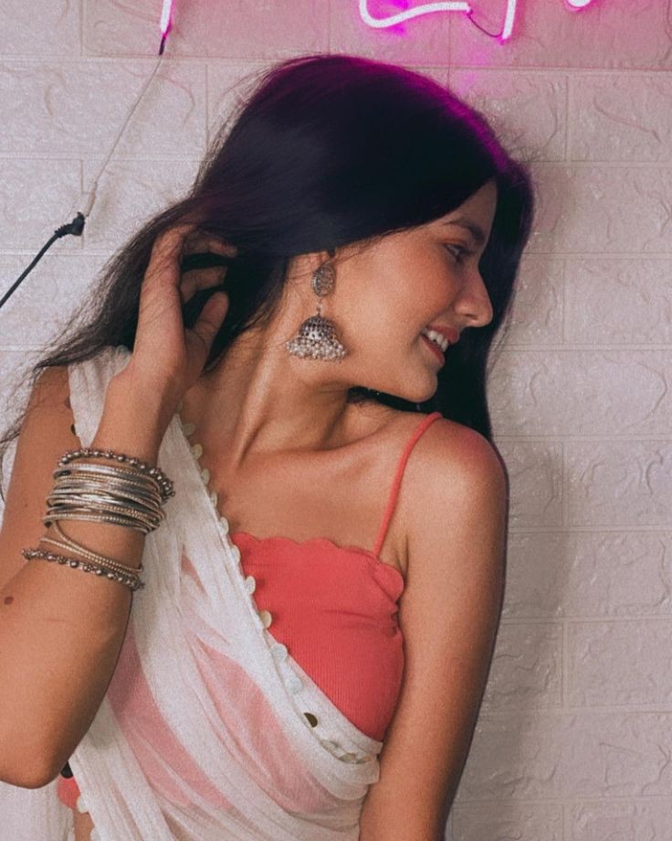 ladki ki photo