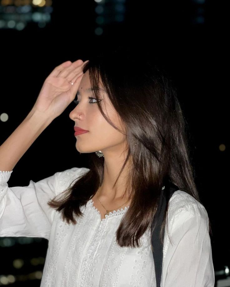 ladki ki photo