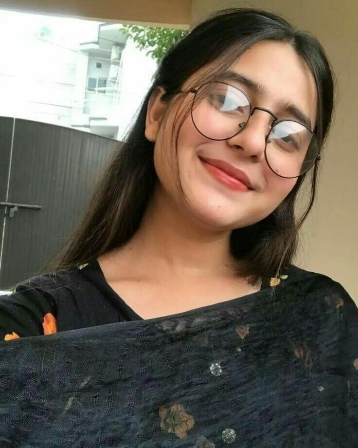 ladki ki photo