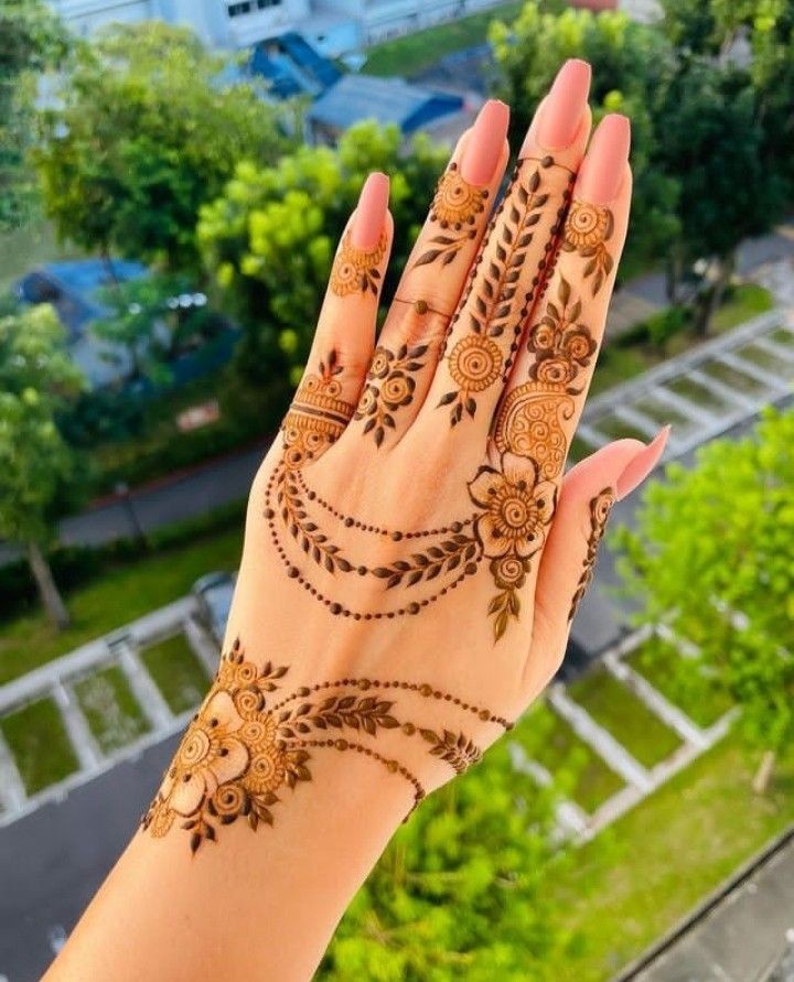 mehndi design photo
