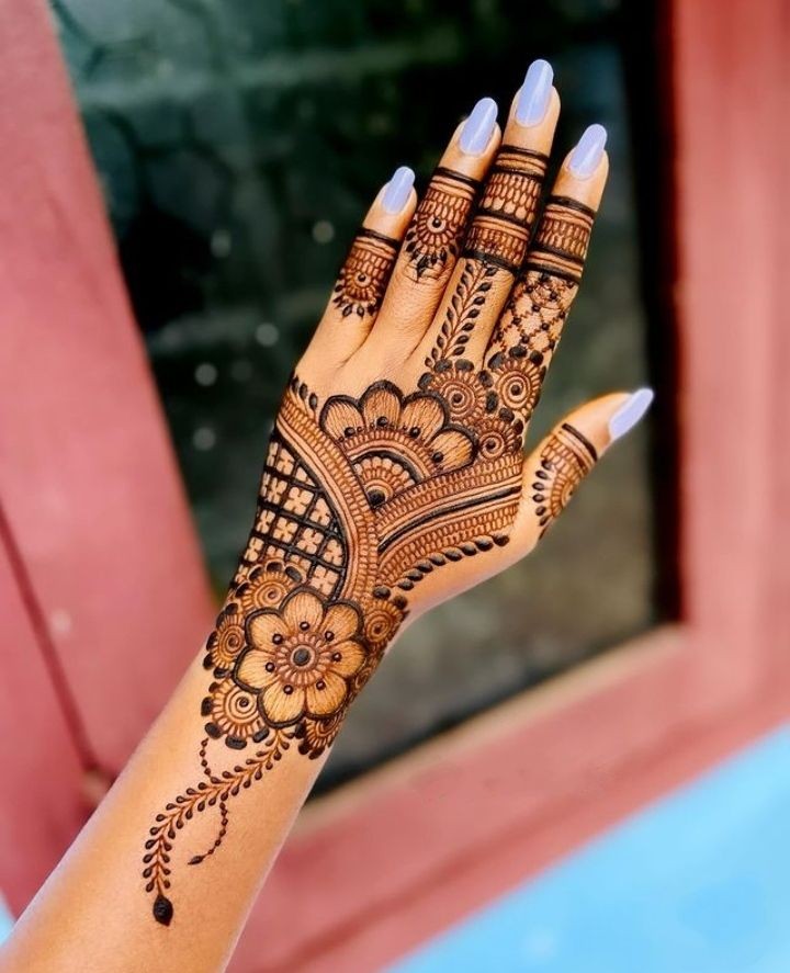 mehndi design photo